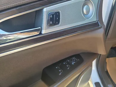 Lincoln MKX 2018, 128472 км, за 11900000 KRW - фото 13