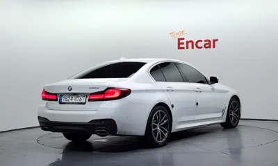 BMW 5-Series 2021, 96415 км, за 39000000 KRW