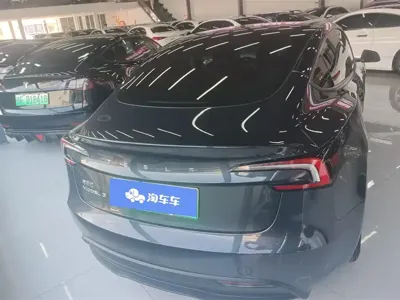 Tesla Model 3 2024, 45599 км, за 171500 CNY