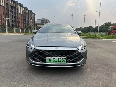 BYD Qin Plus 2025, 41000 км, за 48800 CNY