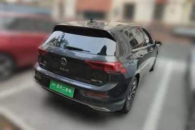 Volkswagen Golf 2021, 52699 км, за 74671.53 CNY - фото 6
