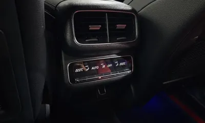 Mercedes-Benz GLE-Class 2023, 59745 км, за 76700000 KRW - фото 31