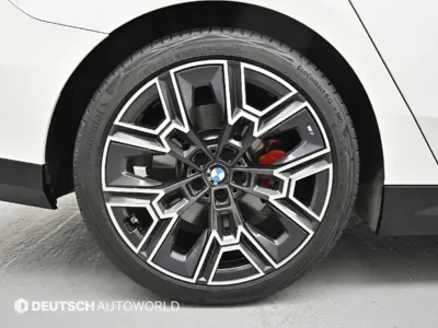 BMW 5-Series 2026, 7903 км, за 107000000 KRW - фото 5