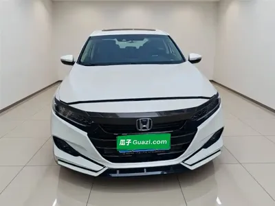 Honda Accord 2022, 20000 км, за 107899 CNY - фото 2