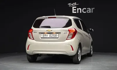 ChevroletGMDaewoo Spark 2016, 81596 км, за 3800000 KRW