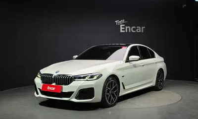 BMW 5-Series · 2023 год