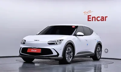 Genesis GV60 · 2022 год