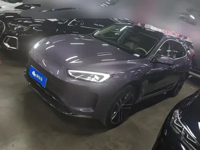 AITO 问界 AITO M5 · 2025 год