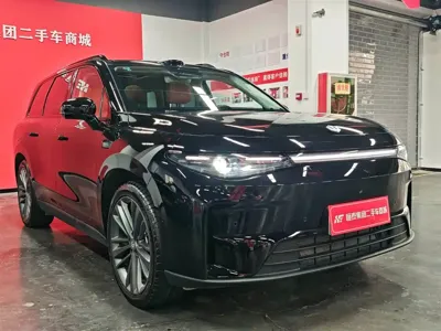 Leapmotor Leapmotor C16 2026, 11000 км, за 131800 CNY
