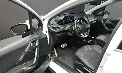 Peugeot 2008 2018, 118941 км, за 6900000 KRW - фото 10