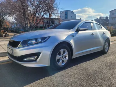 Kia K5 · 2013 год