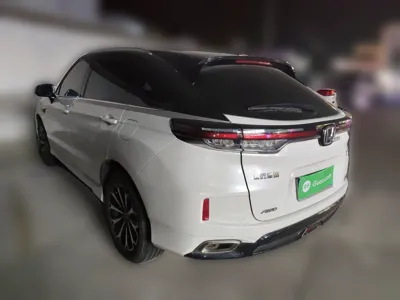Honda UR-V 2023, 17100 км, за 210206.81 CNY