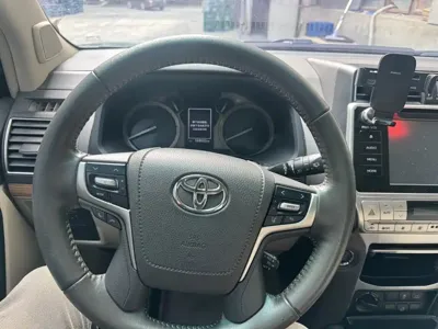 Toyota Prado 2018, 168000 км, за 245000 CNY
