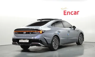 Hyundai Sonata 2024, 31719 км, за 30000000 KRW