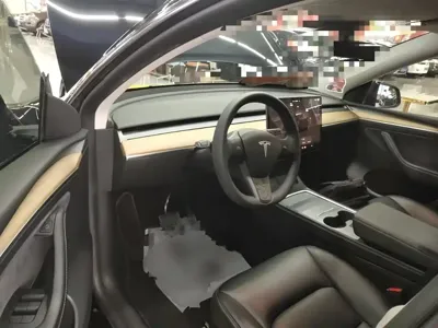 Tesla Model Y 2023, 54600 км, за 188200 CNY - фото 10