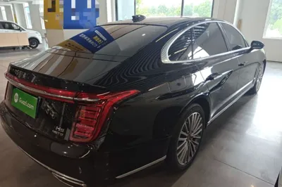 Hongqi H9 2022, 57300 км, за 180492.37 CNY - фото 6