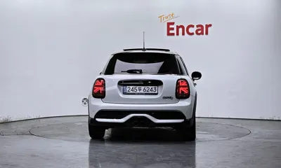 MINI Cooper 2024, 21090 км, за 26000000 KRW