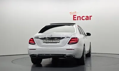 Mercedes-Benz E-Class 2017, 84118 км, за 25300000 KRW