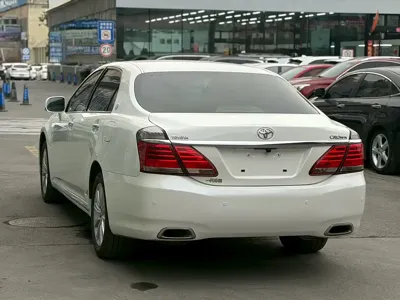 Toyota Crown 2015, 100000 км, за 109800 CNY - фото 9