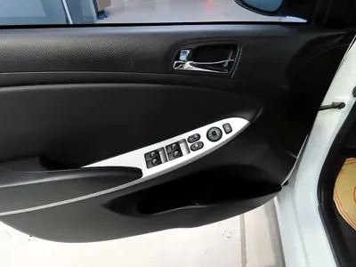Hyundai Accent 2014, 89005 км, за 4500000 KRW - фото 14