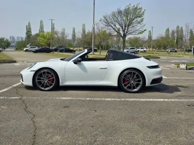 Porsche 911 2023, 38117 км, за 190000000 KRW