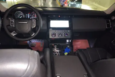 Land Rover Discovery 2017, 103100 км, за 201525.8 CNY - фото 9