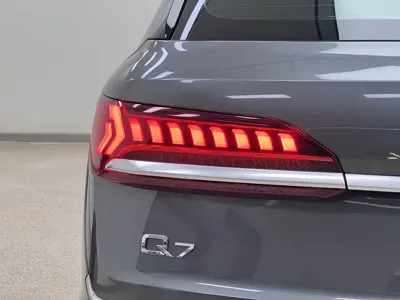 Audi Q7 2021, 21000 км, за 323000 CNY - фото 11