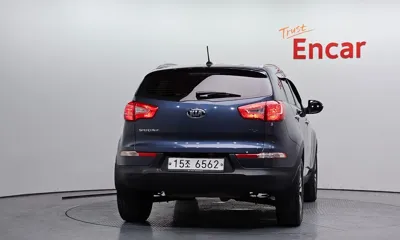 Kia Sportage 2013, 129296 км, за 6800000 KRW