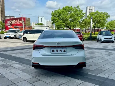 Toyota Avalon 2024, 11000 км, за 21888.89 USD