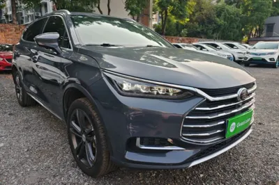 BYD Tang 2021, 76100 км, за 75377 CNY