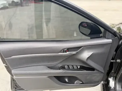 Toyota Camry 2022, 60000 км, за 89800 CNY
