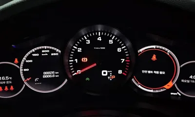 Porsche Cayenne 2021, 88826 км, за 80000000 KRW - фото 8