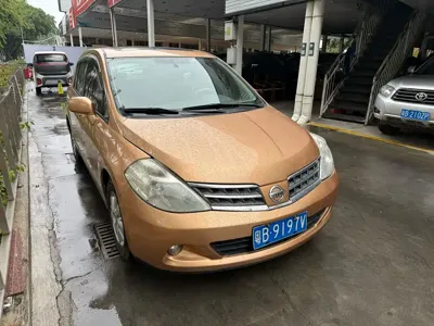 Nissan Tiida 2009, 140000 км, за 18300 CNY