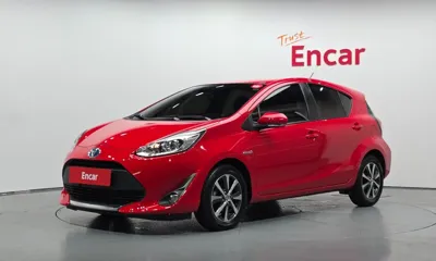 Toyota Prius · 2020 год