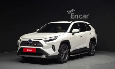 Toyota RAV4 · 2024 год