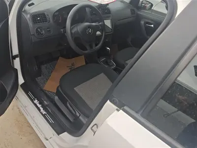 Volkswagen Polo 2018, 82000 км, за 34800 CNY - фото 9