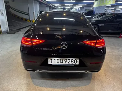 Mercedes-Benz CLS-Class 2019, 53000 км, за 38000000 KRW