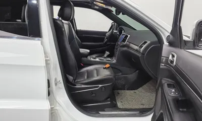 Jeep Cherokee 2018, 98292 км, за 16500000 KRW - фото 26