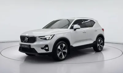 Volvo XC40 · 2025 год