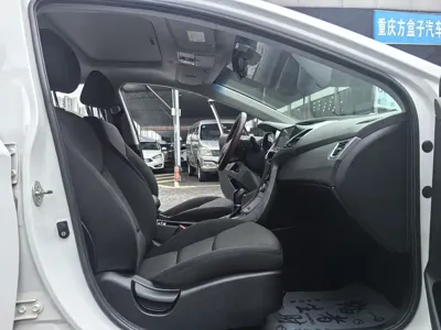 Hyundai Elantra Langdong 2017, 99000 км, за 26000 CNY - фото 8