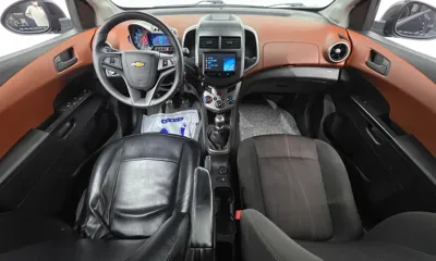 ChevroletGMDaewoo Aveo 2015, 152710 км, за 4100000 KRW - фото 7
