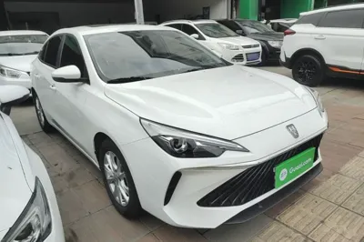 Roewe i5 2023, 8300 км, за 64145.64 CNY