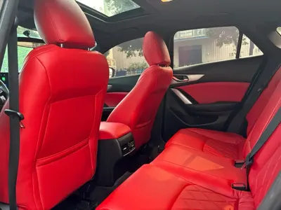 Mazda CX-4 2018, 62000 км, за 50800 CNY - фото 5