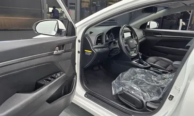 Hyundai Avante 2017, 83595 км, за 10400000 KRW - фото 10