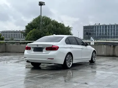 BMW 3 Series 2019, 64500 км, за 89800 CNY - фото 16