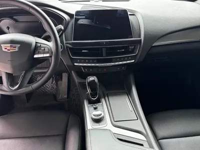 Cadillac CT5 2022, 48800 км, за 113800 CNY - фото 11