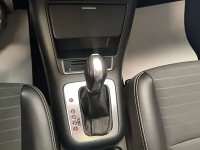 Volkswagen Tiguan 2016, 58000 км, за 62400 CNY - фото 14