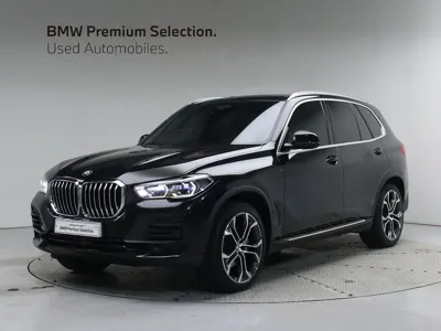 BMW X5 · 2022 год
