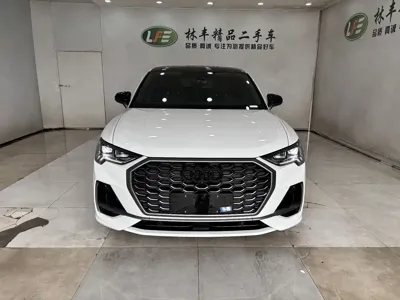 Audi Q3 Sportback 2025, 3000 км, за 151800 CNY