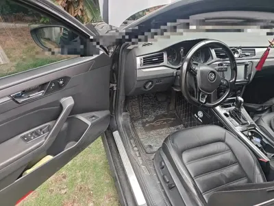 Volkswagen Passat 2016, 83400 км, за 44600 CNY - фото 14